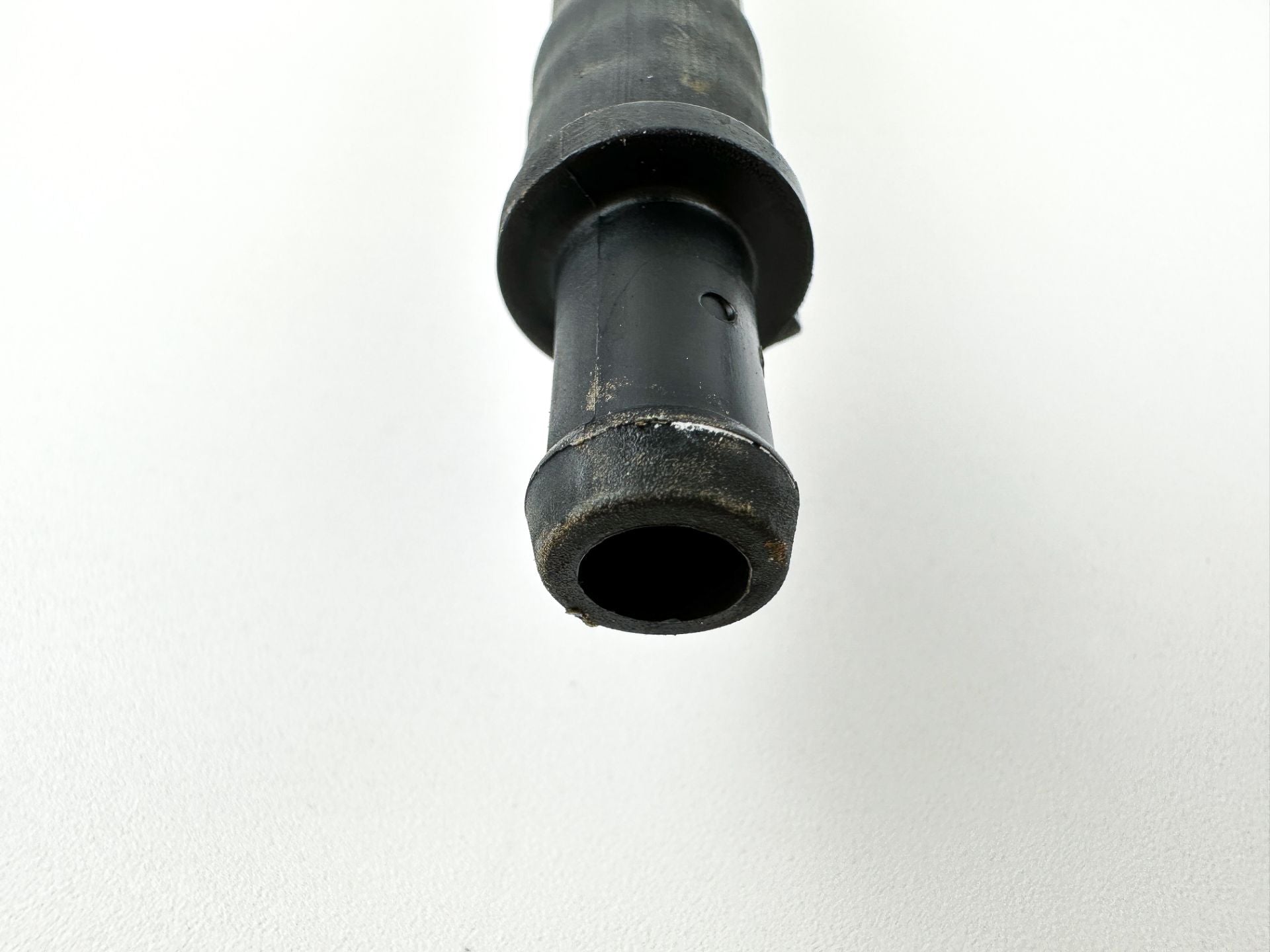 2013 Evinrude 250 HP 2 Stroke Outboard Injector Fuel Lines 5008393 OEM