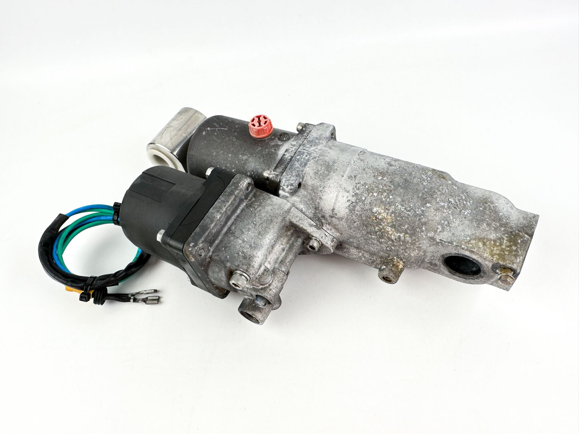 Johnson Evinrude Suzuki DF 70 90 115 HP Outboard Engine Tilt Trim Unit Assembly