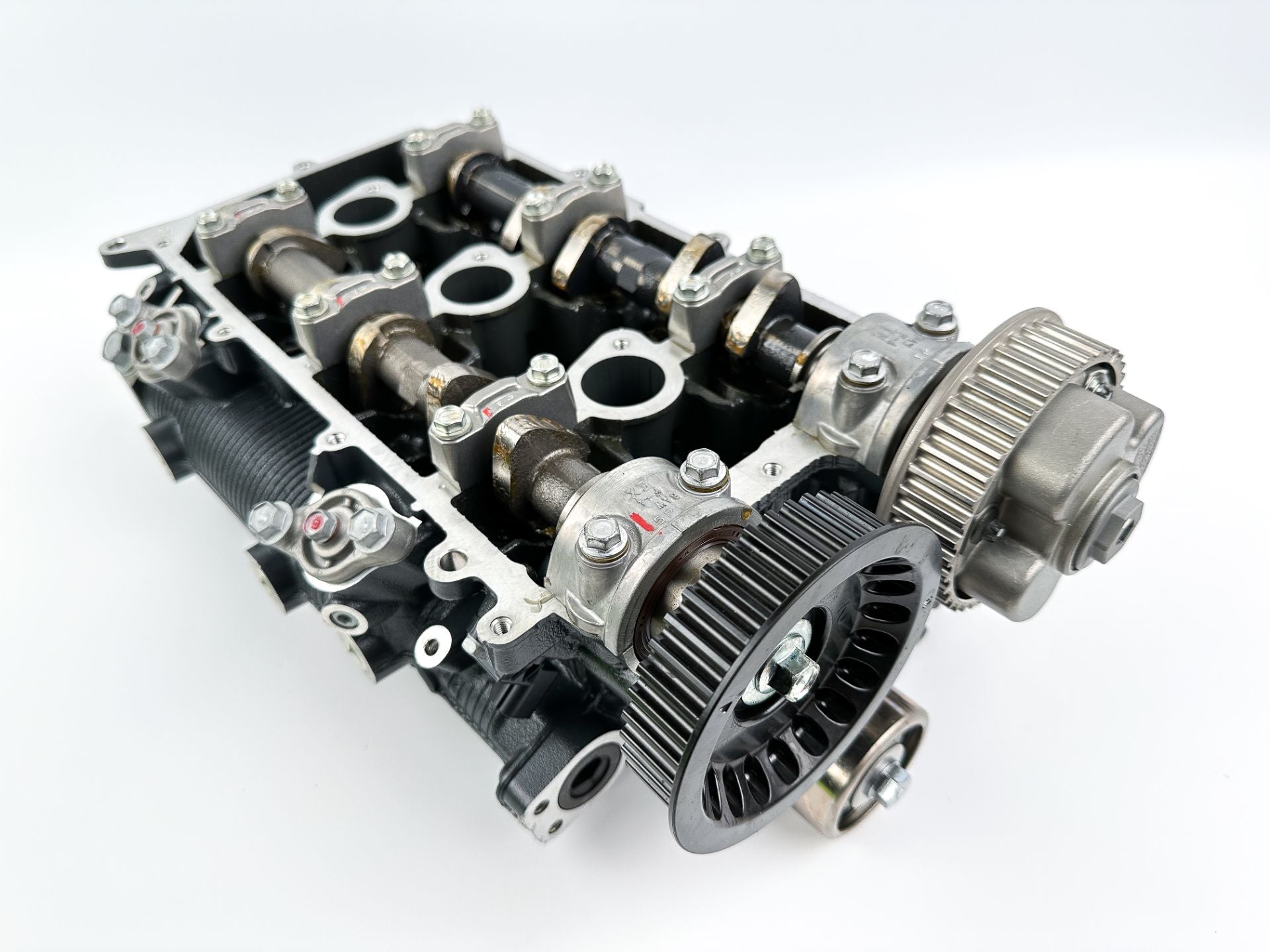 2019 Yamaha F250 250 HP 4 Stroke Outboard Port Cylinder Head 6CE-W009C-03-9S OEM