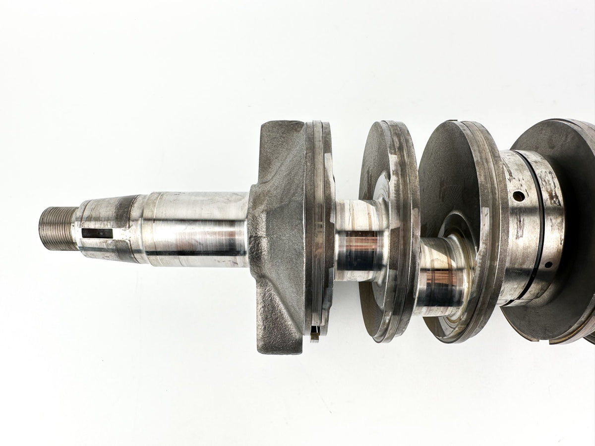 2005 Yamaha 200 HP 2 Stroke Outboard Crankshaft 67H-11411-01-00 OEM