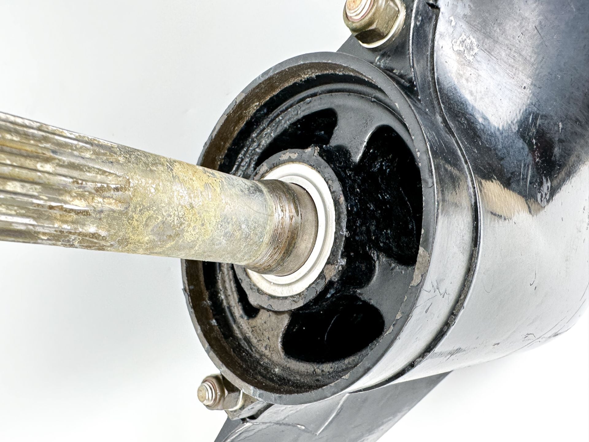 1999-2006 Mercury 75 90 115 HP 4 Stroke 20" Long Lower Unit 2.07:1 9011J2