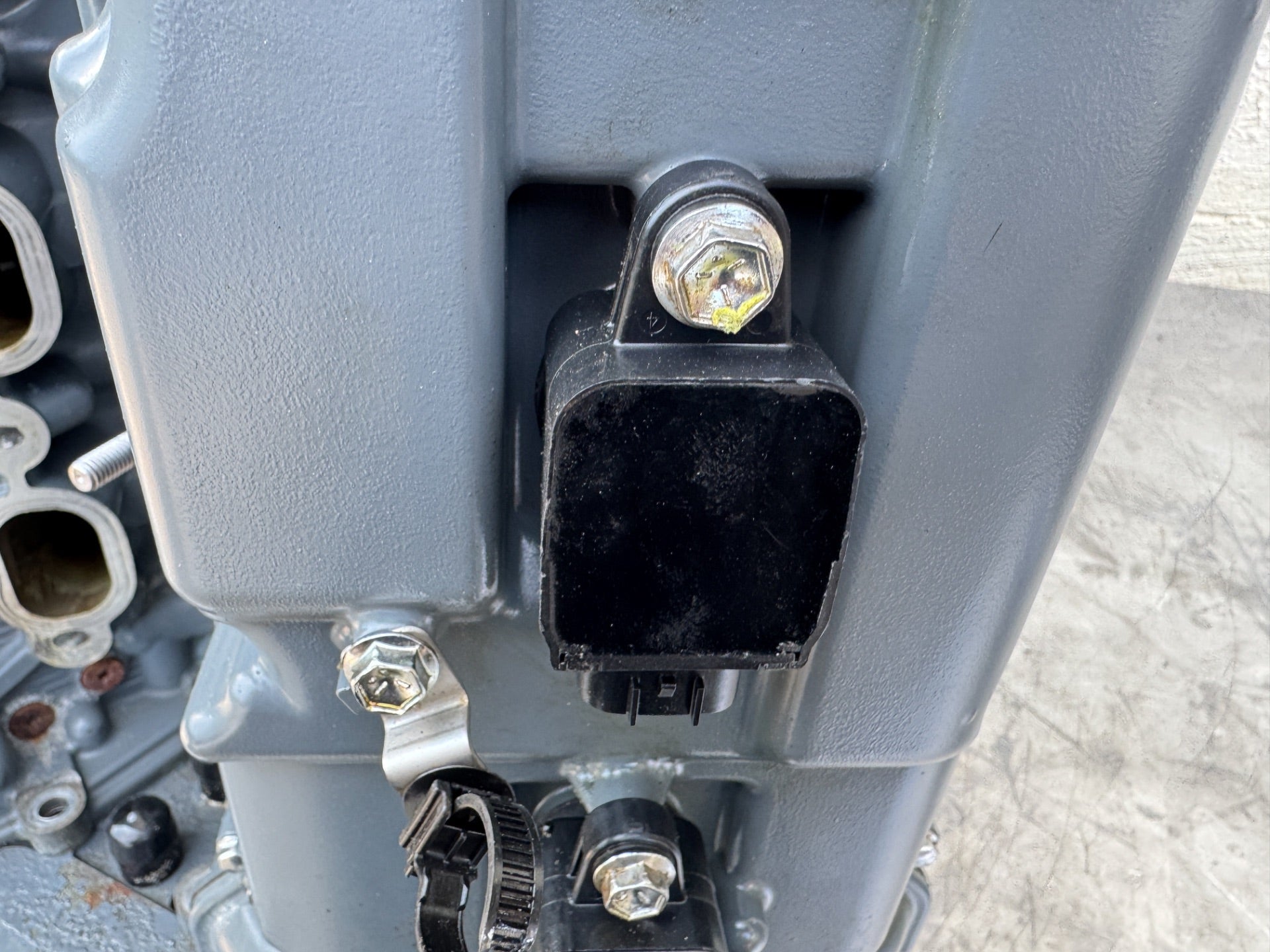 2010 Suzuki 250 HP 4 Stroke Outboard Engine Powerhead Assembly 189 Hours