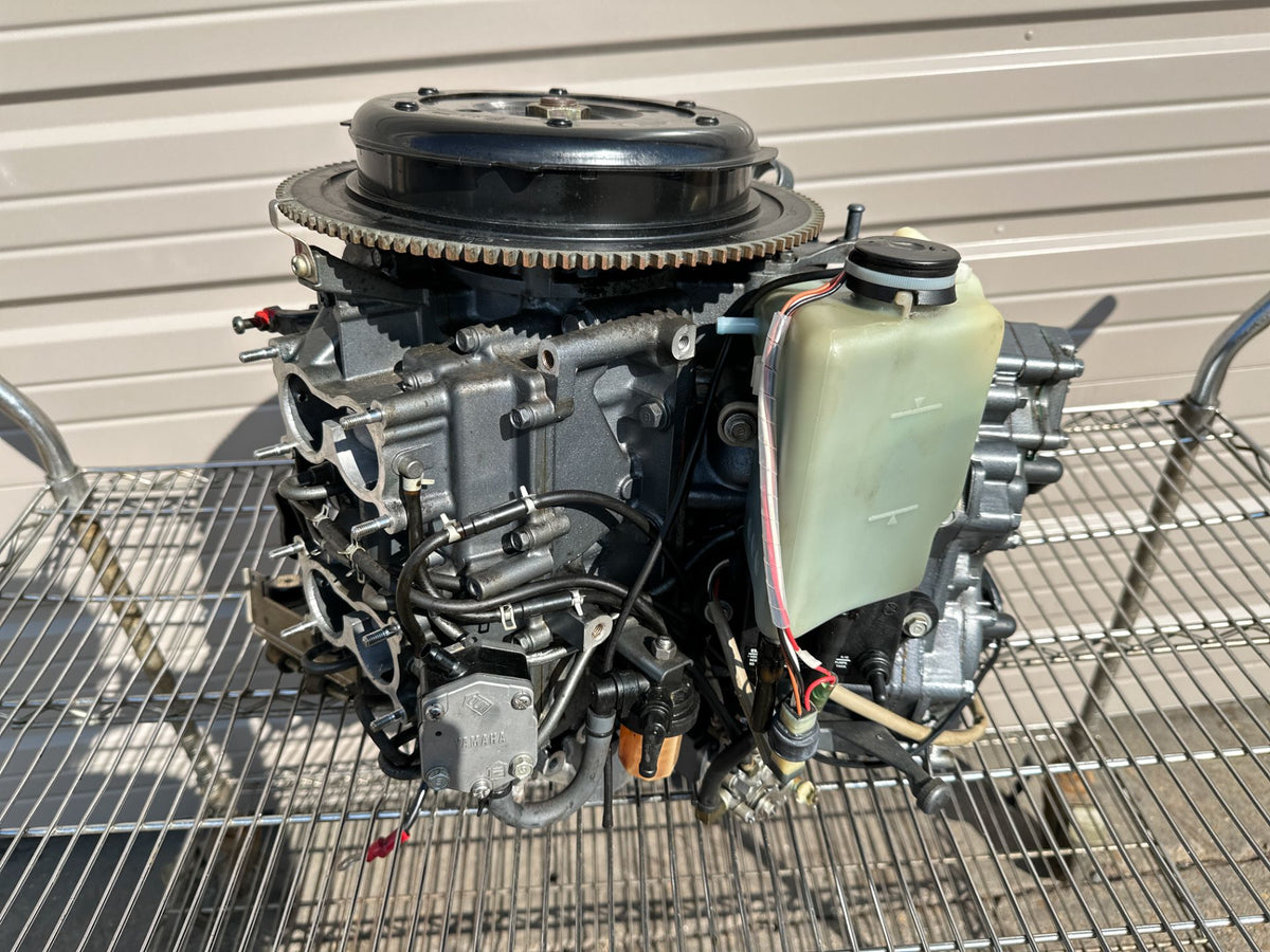 1997 Yamaha 130 HP 2 Stroke Outboard Powerhead 6N7-W0090-16-4D OEM