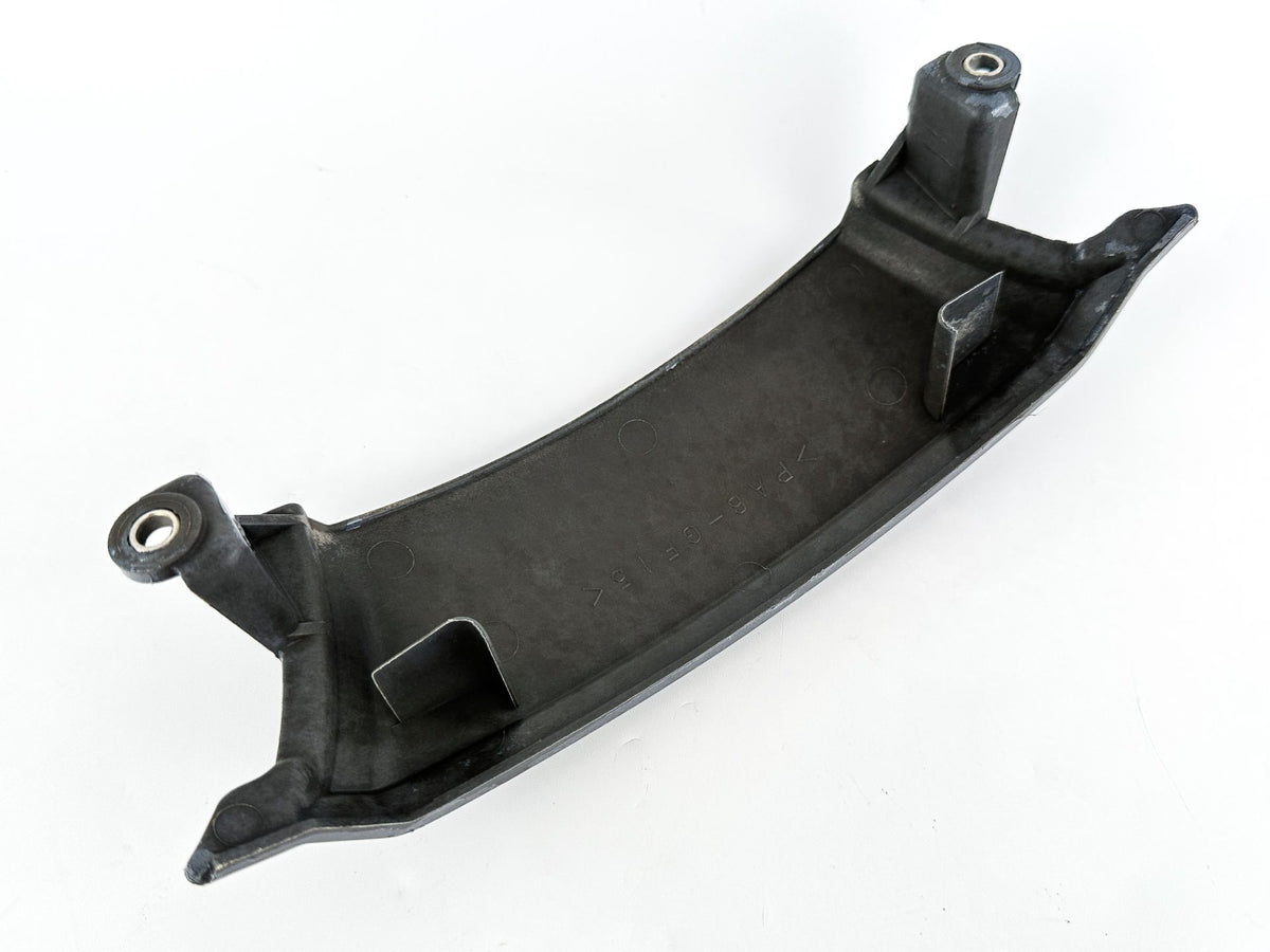 2003 Yamaha 225 HP 4 Stroke Outboard Upper Casing Cover Insert 69J-45151-00-8D OEM