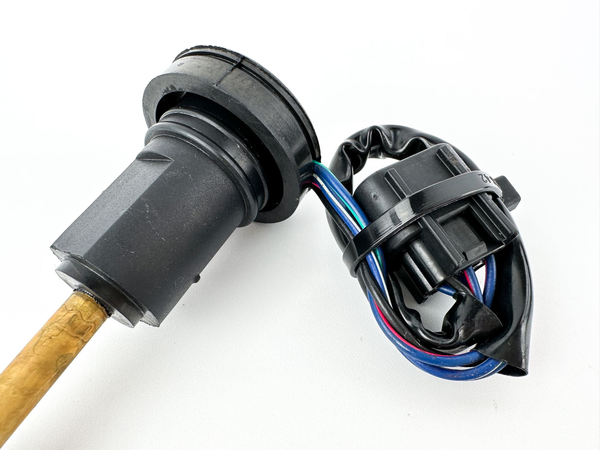 2007 Yamaha 250 HP 2 Stroke Outboard Oil Level Sensor 61A-85730-01-00 OEM