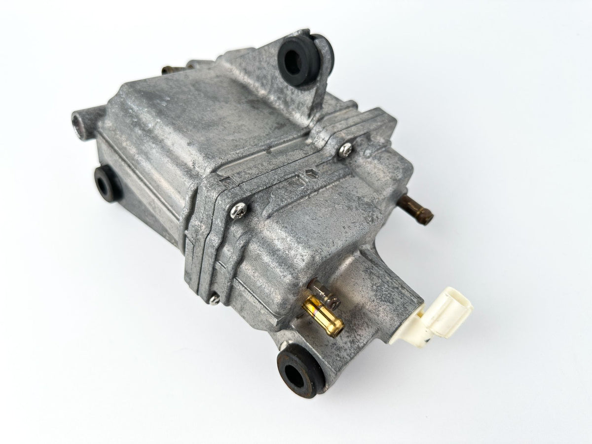 2006-2018 Suzuki DF150 175HP 4 Stroke Outboard Fuel Vapor Separator VST 15600-96J12