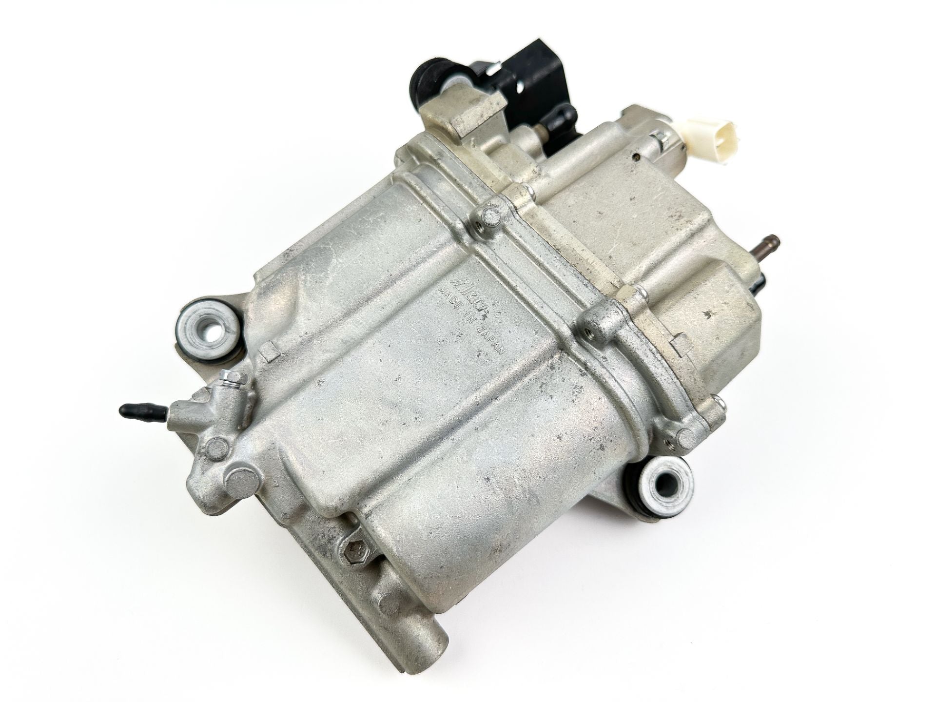 2007 Suzuki 250 HP 4 Stroke Outboard Vapor Separator Tank VST 15600-93J02 OEM