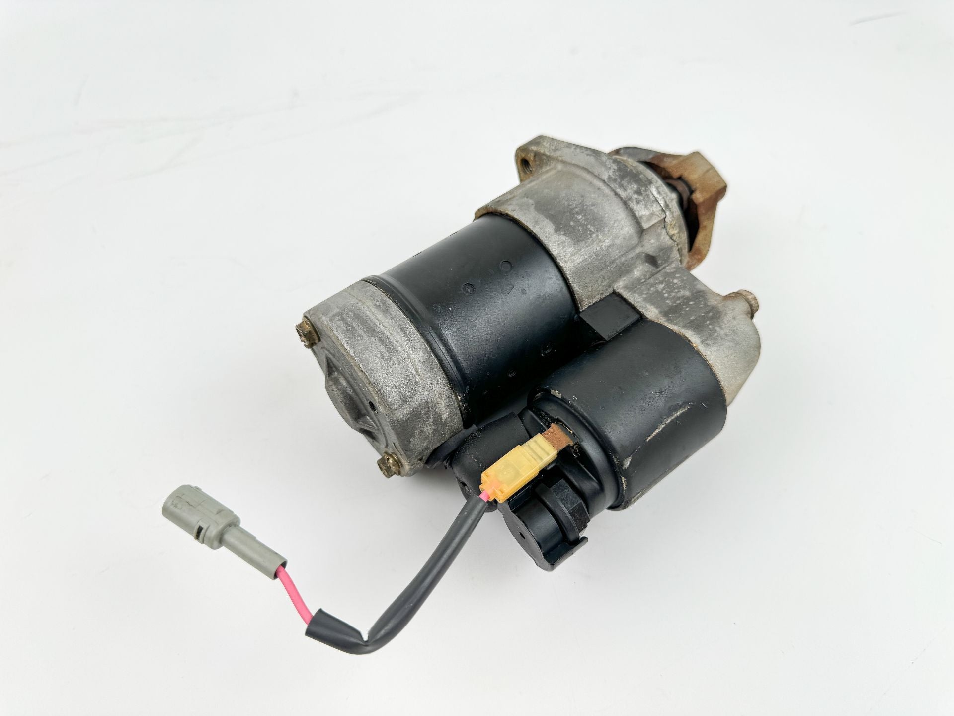 2004 Suzuki 250 HP 4 Stroke Outboard Starter Motor 31100-96J02 OEM