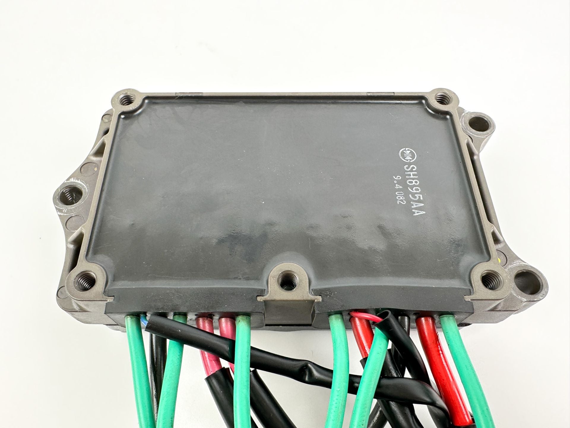 2019 Yamaha 250 HP 4 Stroke Outboard Rectifier & Regulator 6CE-81960-10-00 OEM