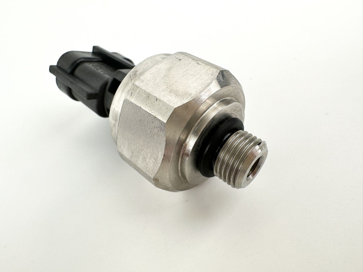 2014 Yamaha 200 HP 4 Stroke Outboard Oil Pressure Sensor 6AW-83651-00-00 OEM
