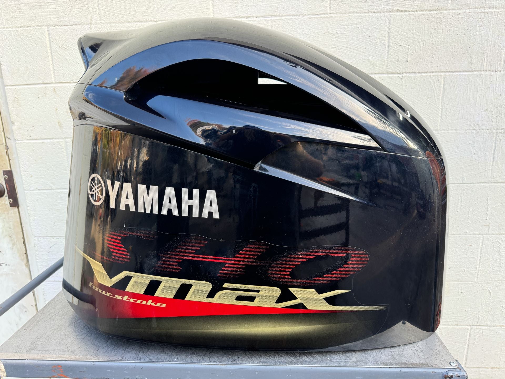 2016 Yamaha 250 HP 4 Stroke VMAX Outboard Top Cowling 6CB-42610-04-00 OEM