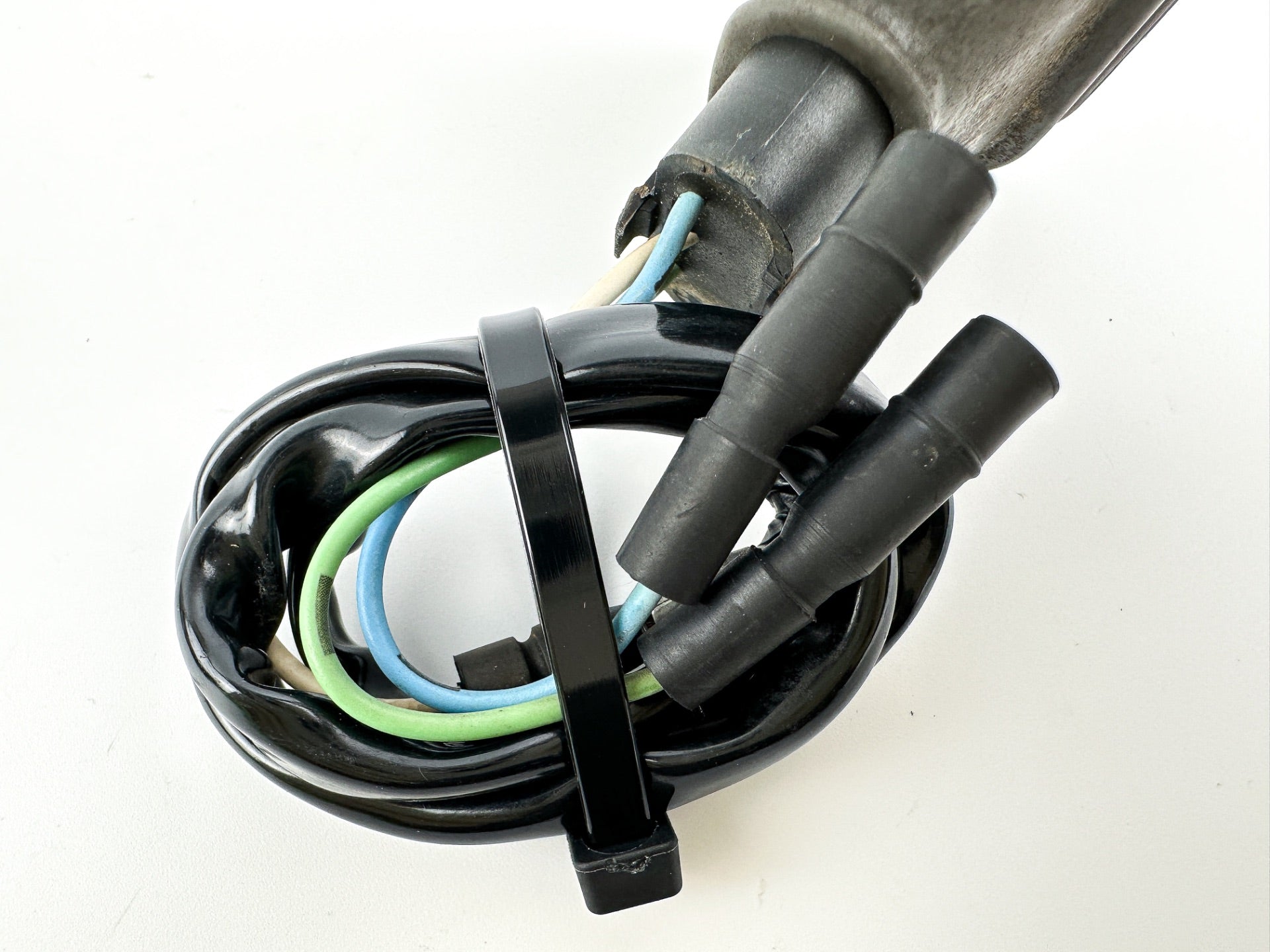 2002 Honda 50 HP 4 Stroke Outboard Trim Switch 35640-ZV5-824 OEM