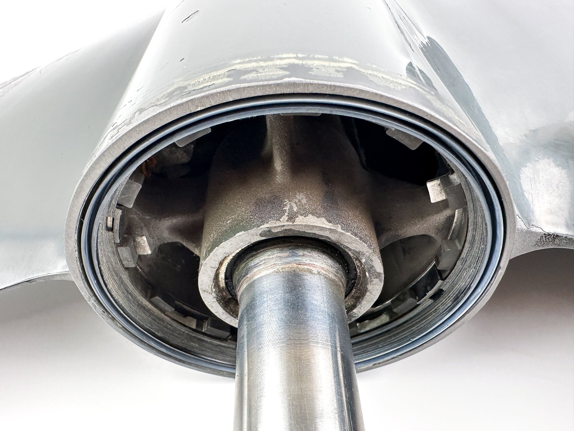 Evinrude Etec G2 150 175 200HP 2.7L Lower Unit Gear Case 5011636 SLX 2:16:1