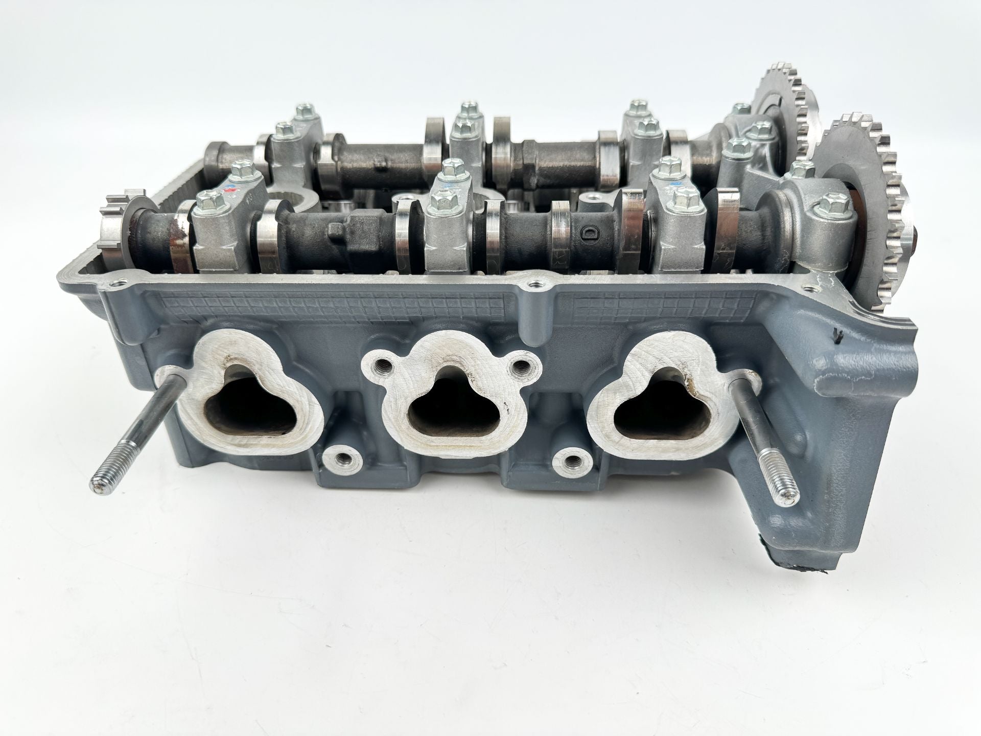 2016 Suzuki 40 HP 4 Stroke Outboard Cylinder Head 11100-88L20 OEM