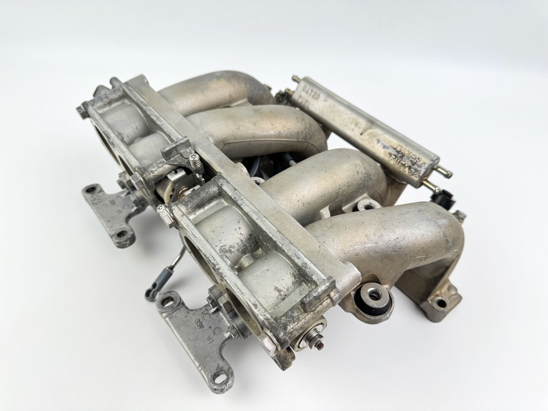 2003 Yamaha 115 HP 4 Stroke Outboard Intake Manifold & Throttle Body 68V-13751-01-00 OEM