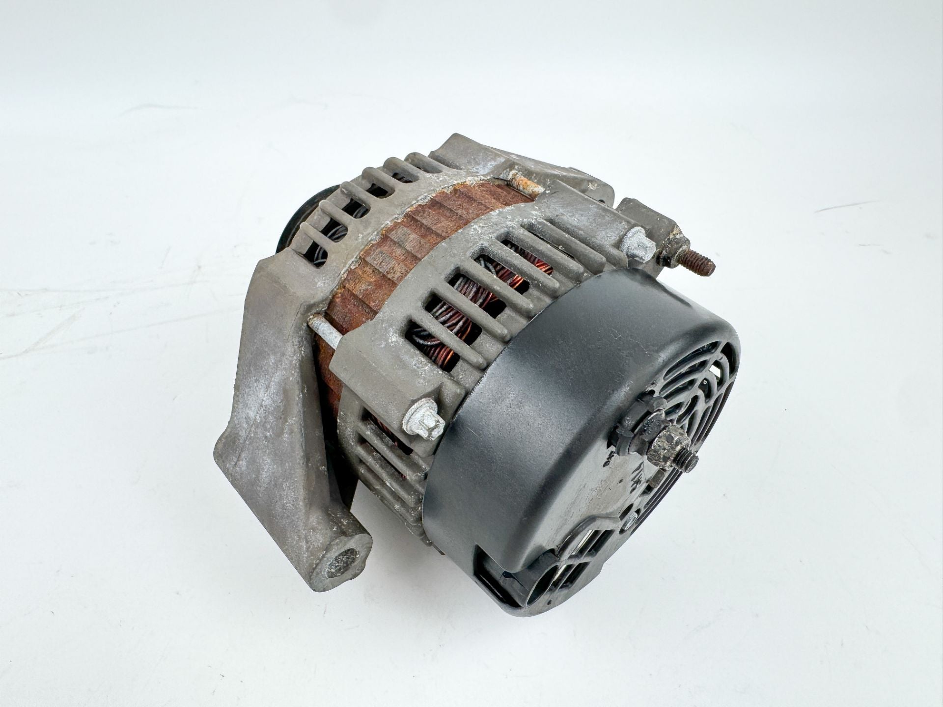 Mercury 225 HP 4 Stroke Outboard Alternator 892940T OEM 2005