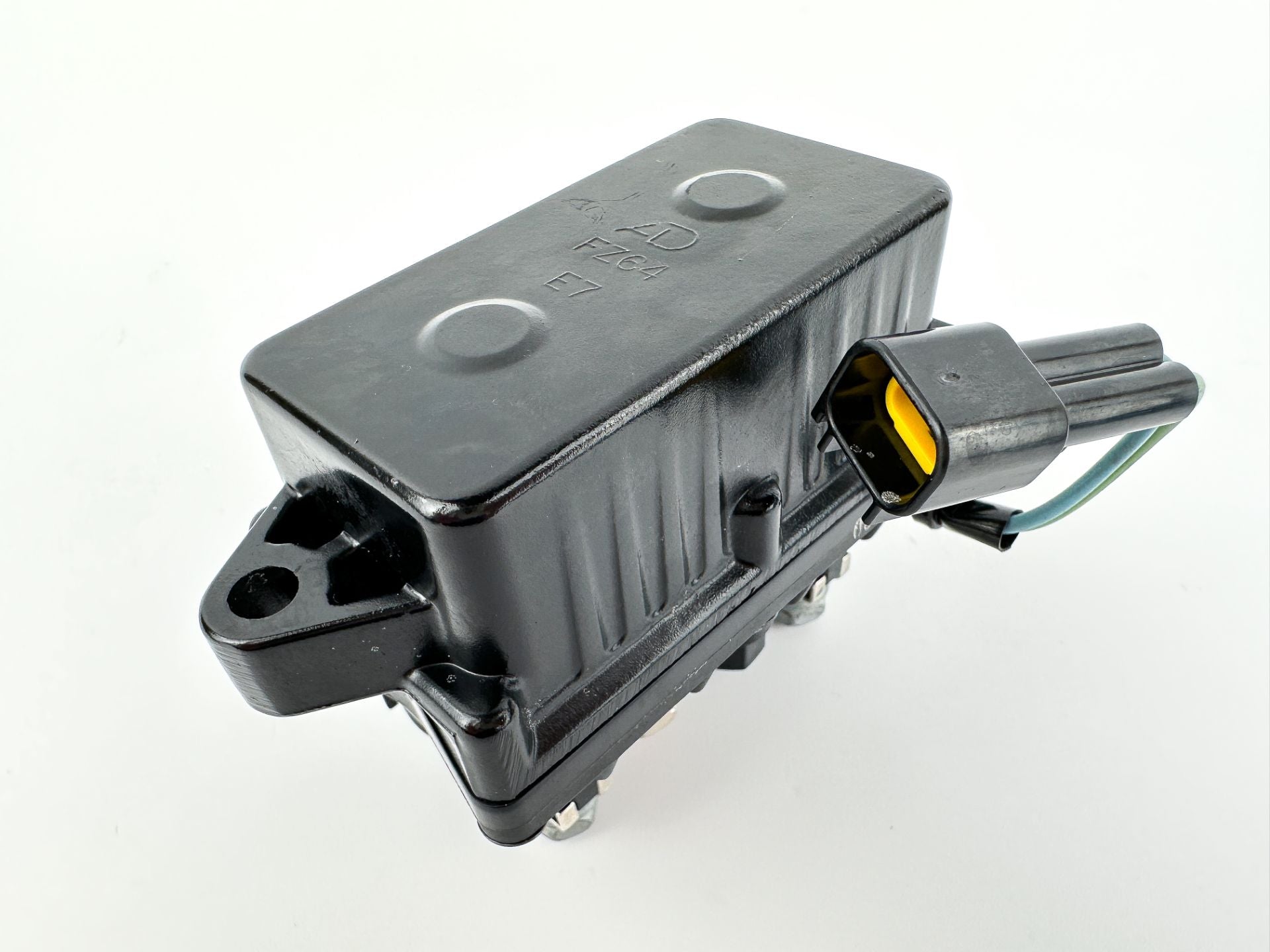 2012 Yamaha 250 HP 4 Stroke Outboard Trim Tilt Relay 63P-81950-00-00 OEM