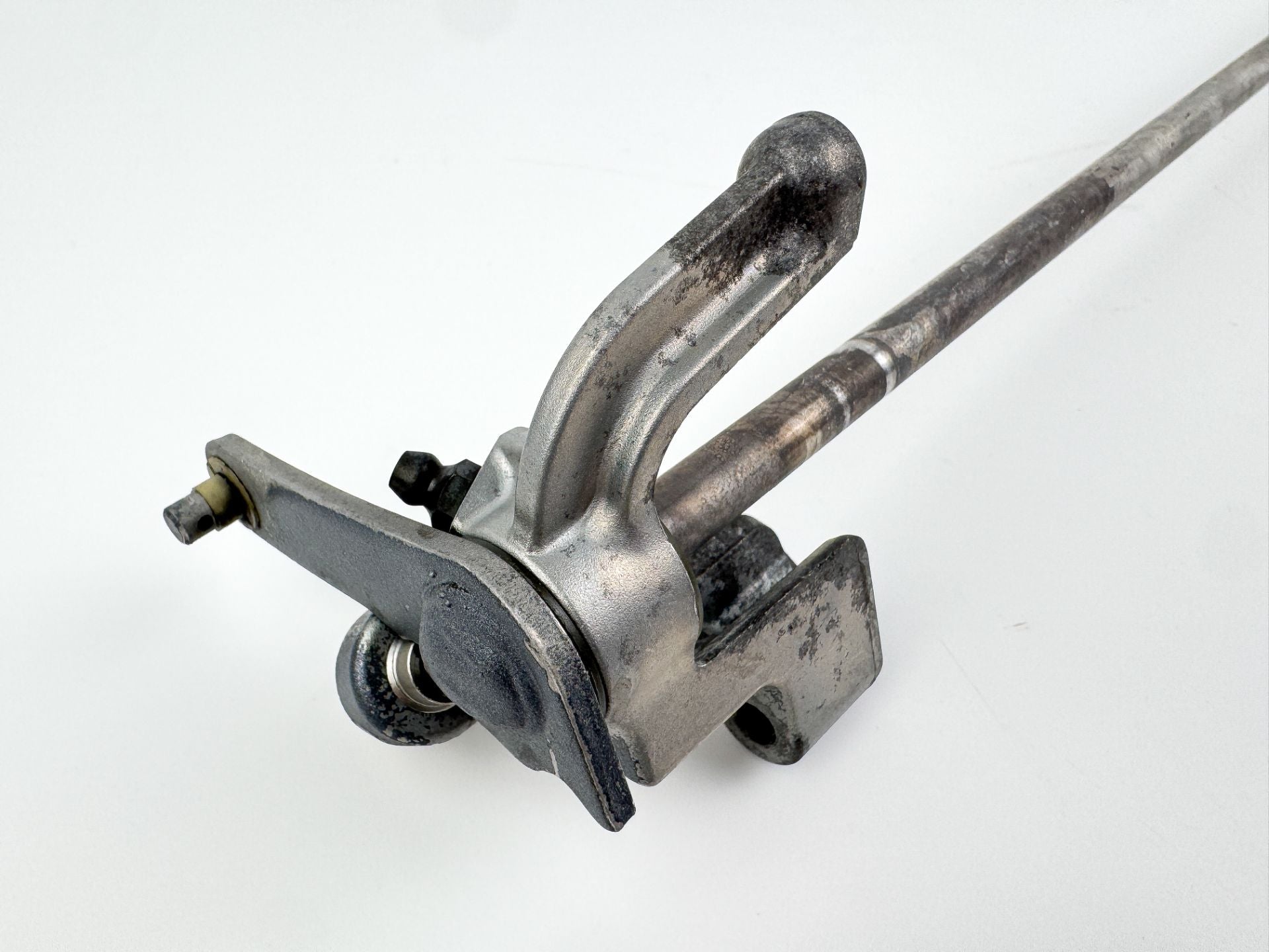 2004 Yamaha 150 HP 4 Stroke Outboard Shift Shaft 63P-44120-00-00 OEM