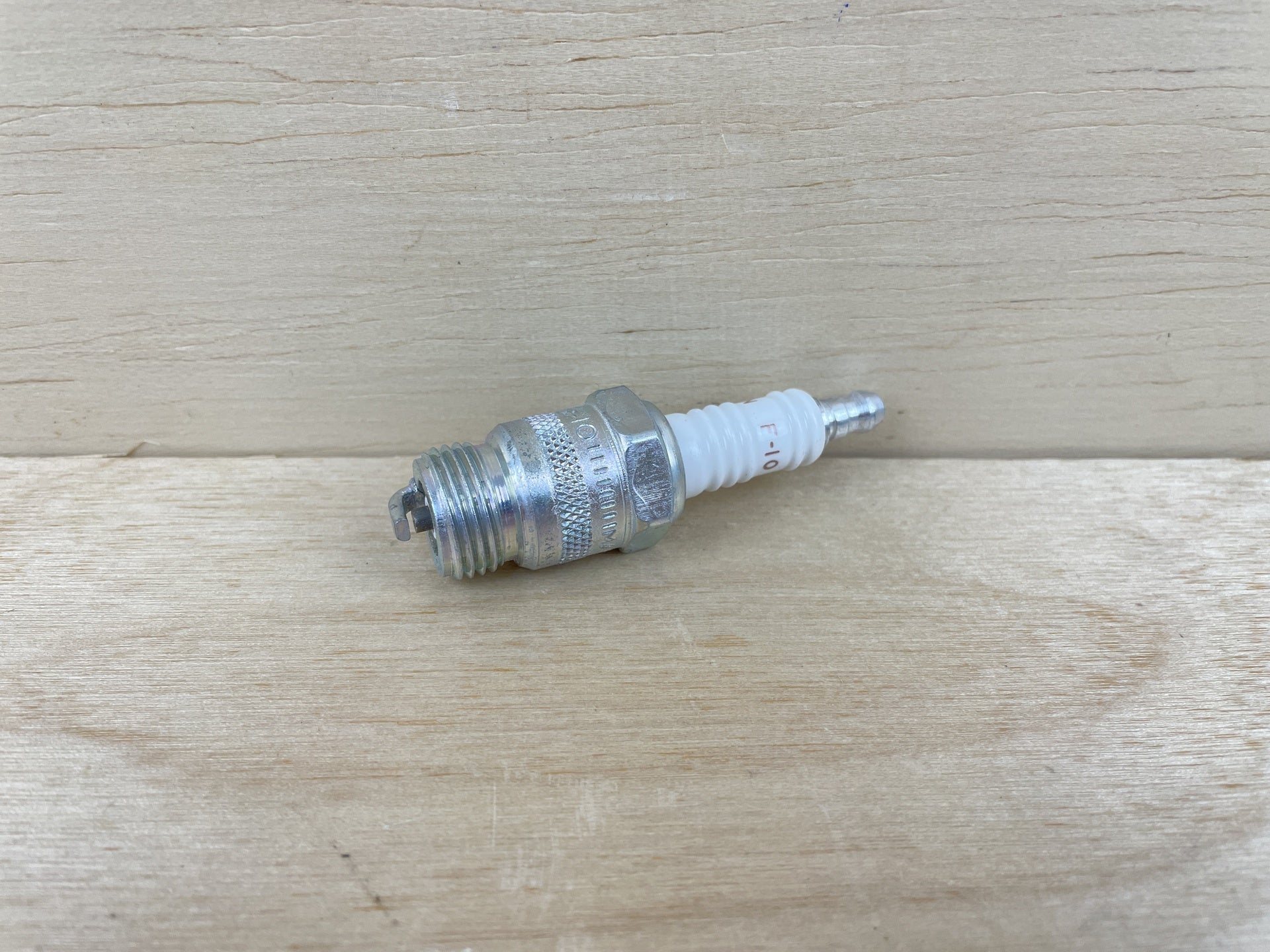 Champion F-10 Spark Plug Brand New OEM