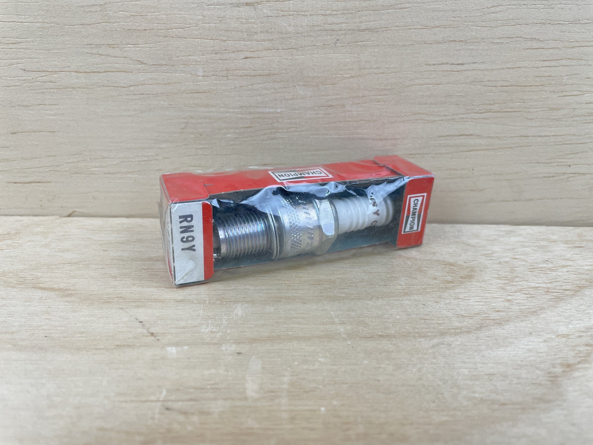 Champion M9Y Spark Plug Brand New OEM