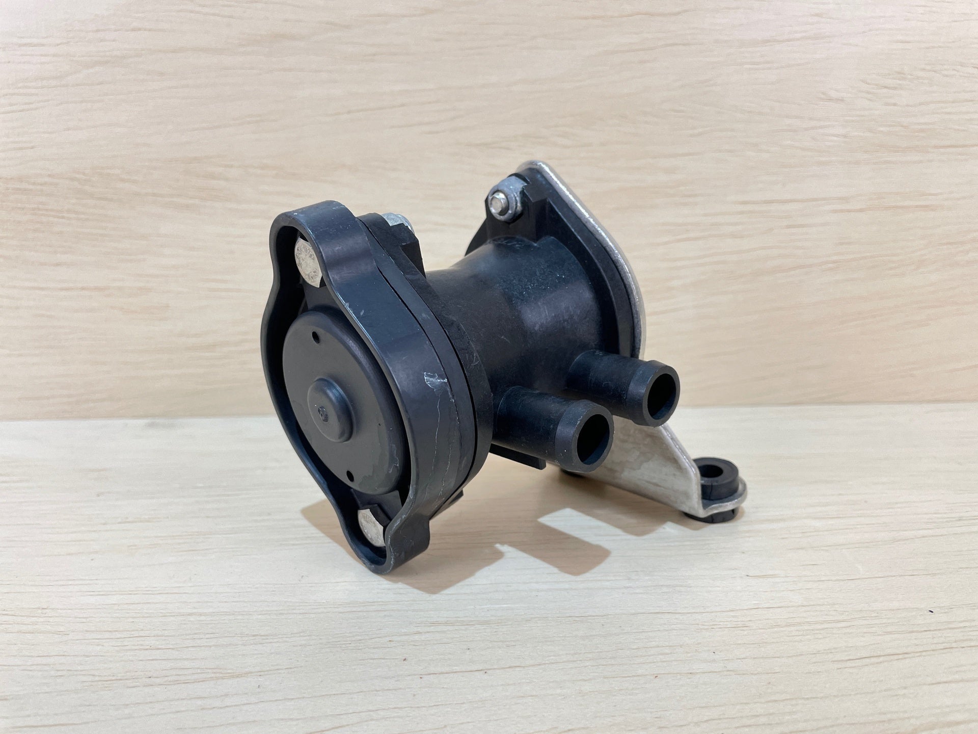 Evinrude Etec Blow Off Valve Assembly 200 300 HP