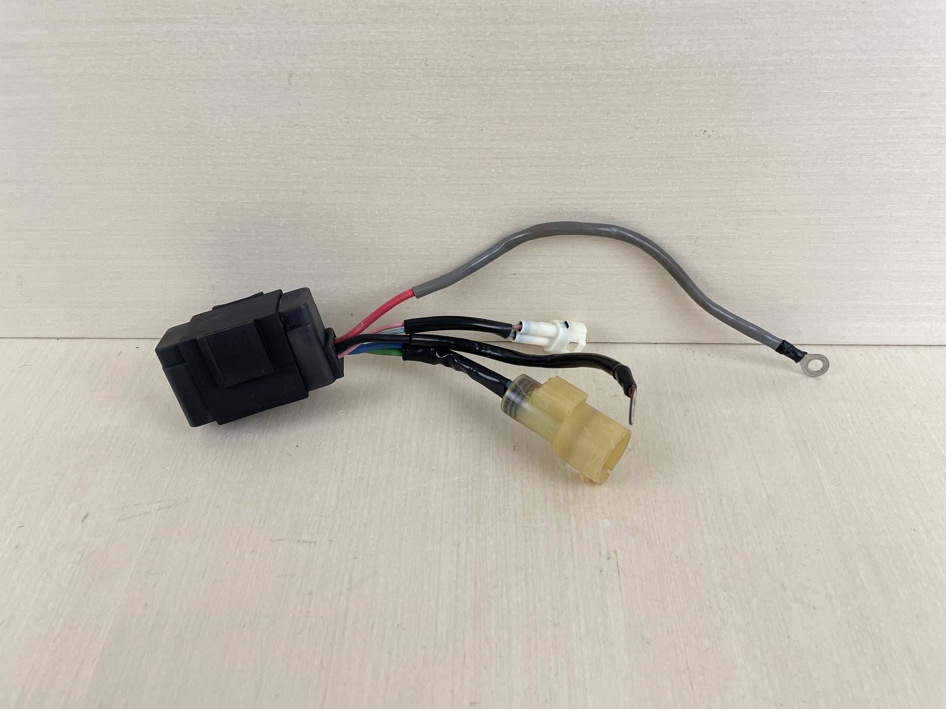 2007 Suzuki 50HP 4 Stroke Outboard PTT Power Trim Tilt Relay 38410-93J12