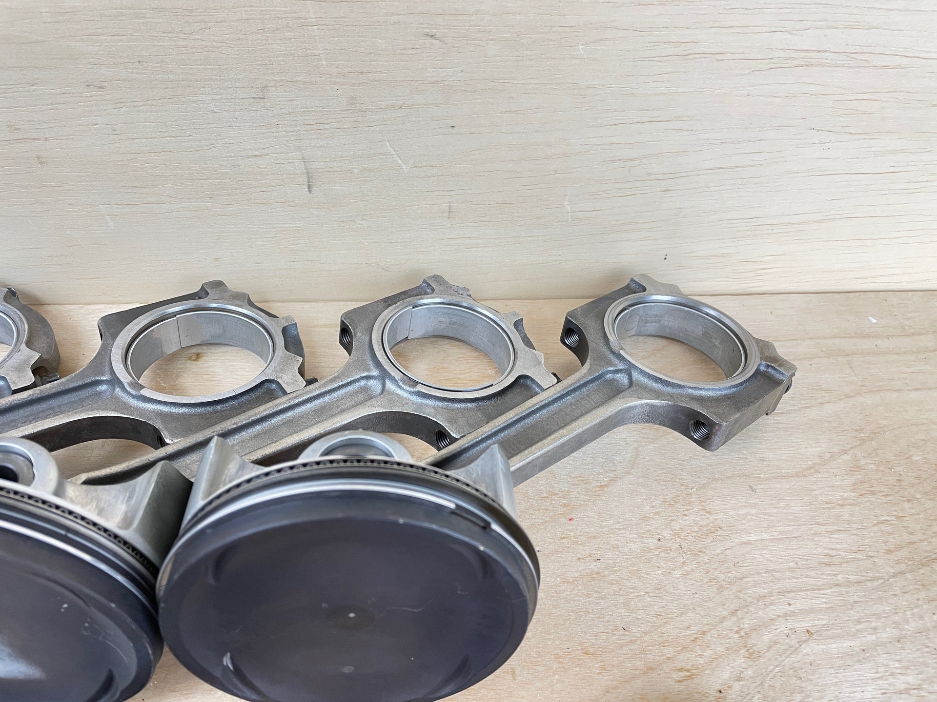 2008 Yamaha 350HP Outboard Piston & Connecting Rod Set 6AW-W1164-01-00