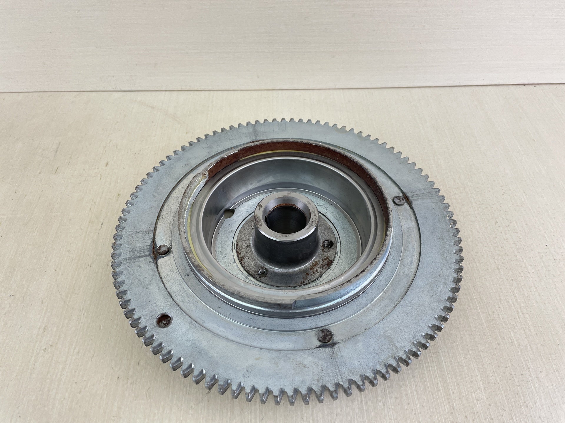 2008 Yamaha 70HP 2 Stroke Outboard Flywheel Rotor Assembly 6H2-85550-00-00