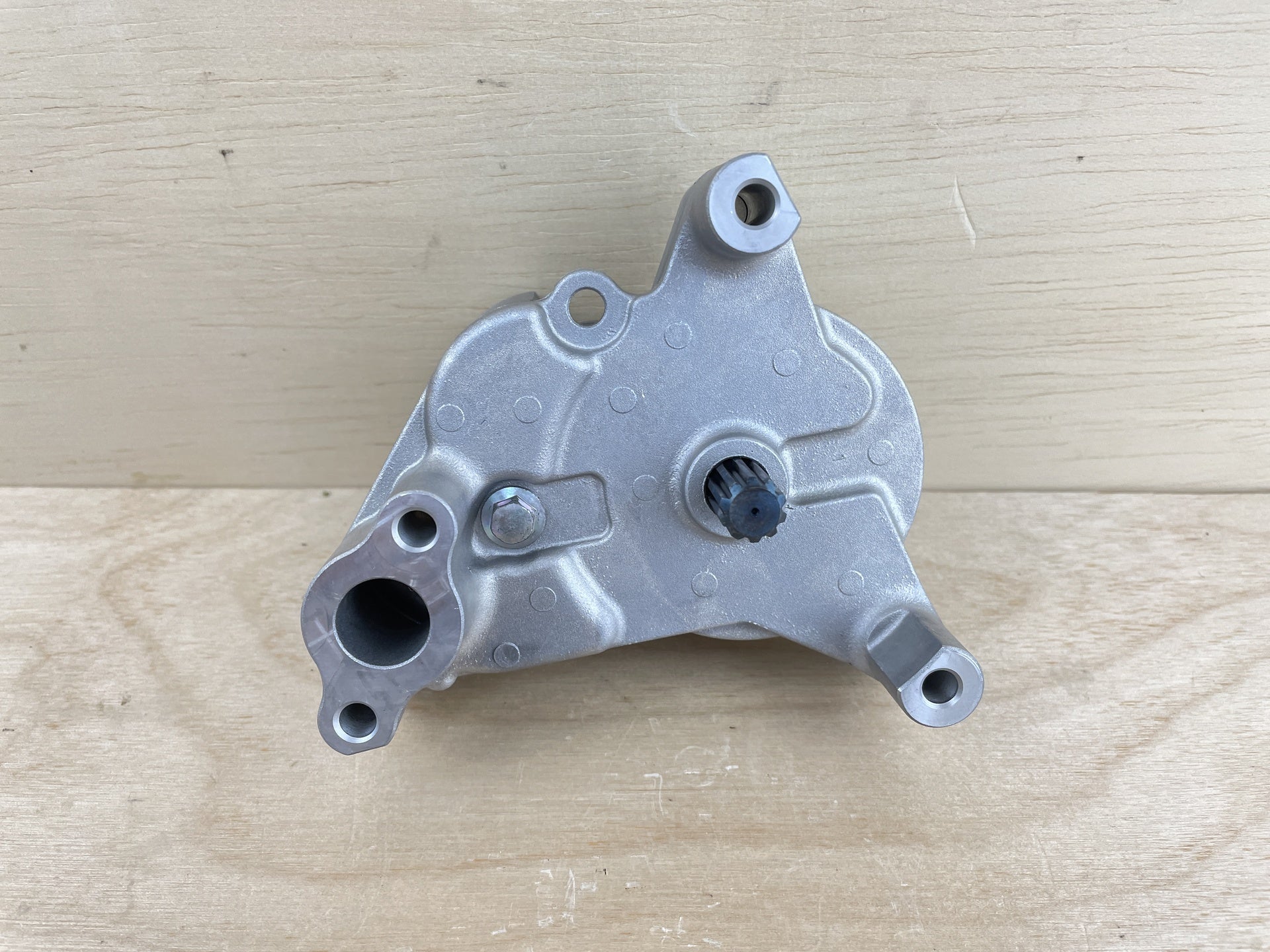 2011 Suzuki 90HP DF90A 4 Stroke Oil Pump Assembly 16400-87L00