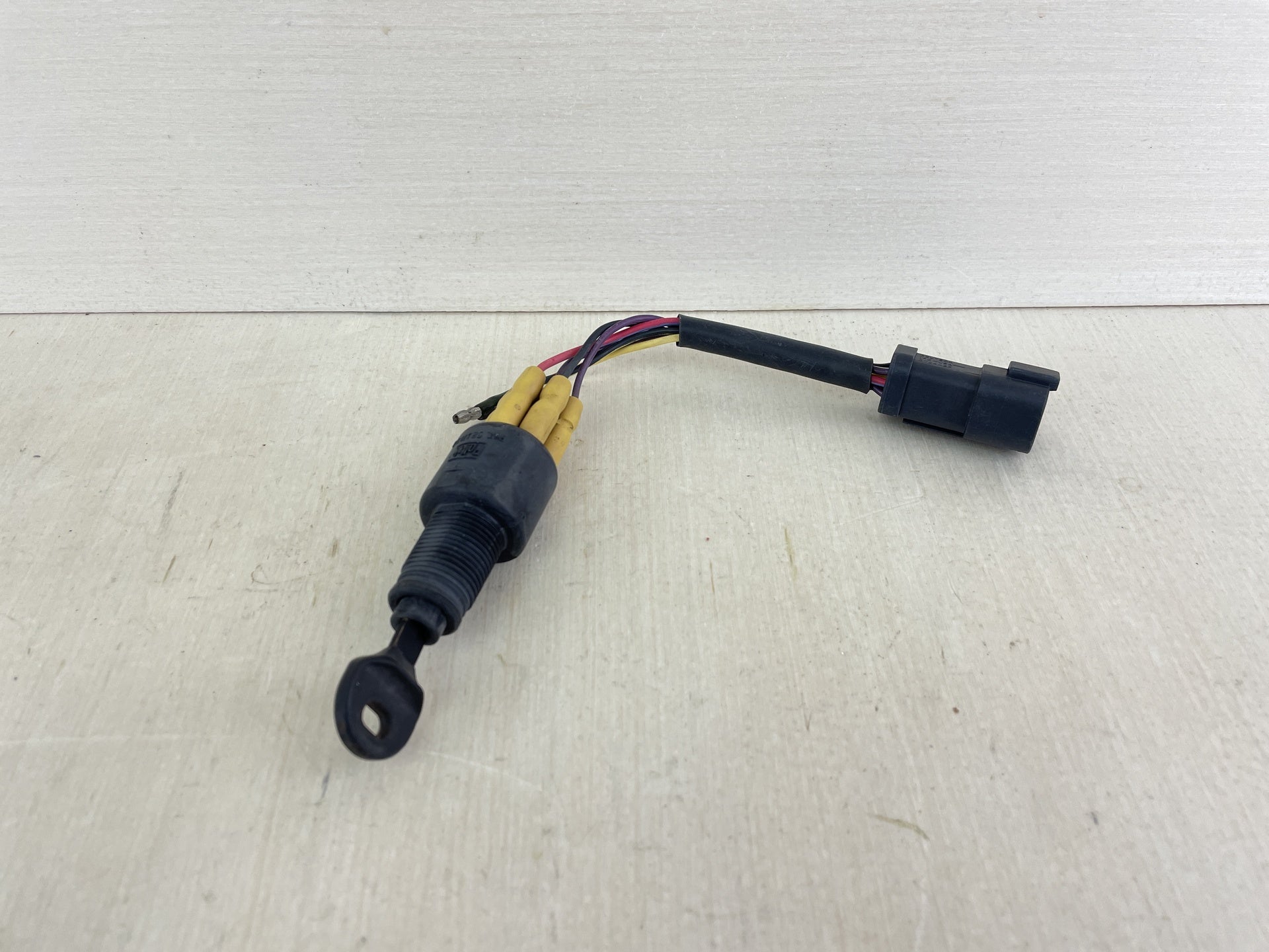 BRP Johnson Evinrude Ignition Key Switch 5005801