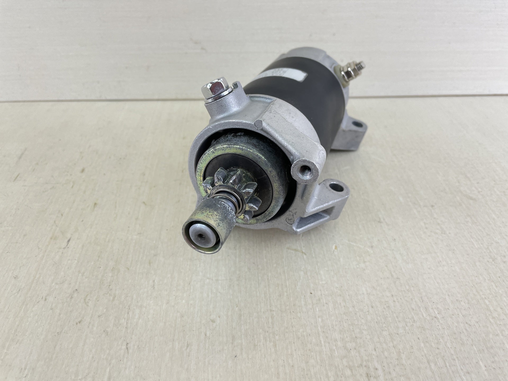 2004 Yamaha 60HP 2 Stroke Outboard Starter Motor Assembly 6H3-81800-11-00