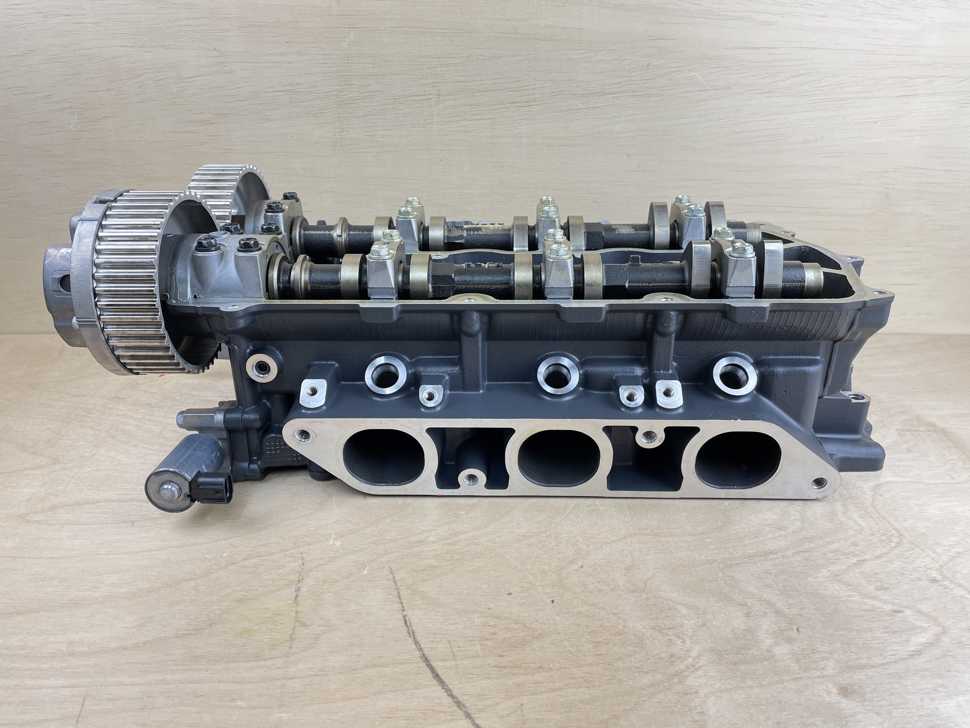 2012 Yamaha 200HP 3.3L 4 Stroke Left Port Side Cylinder Head 6P2-W009C-04-9S